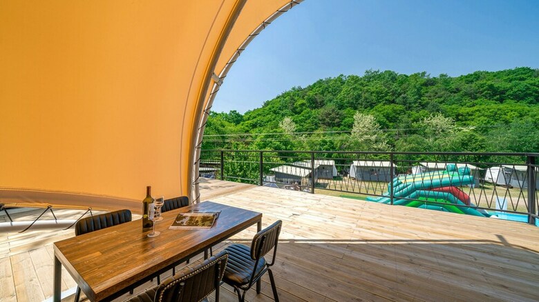 Gapyeong Saeyeon Caravan - Glamping