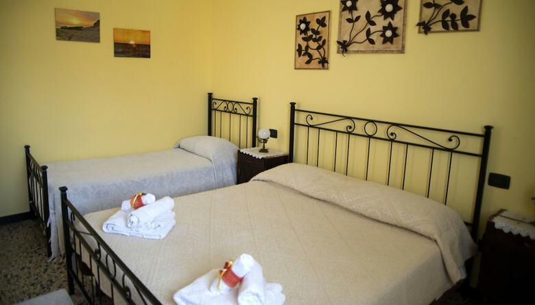 Bed & Breakfast L'agrifoglio Di Emy