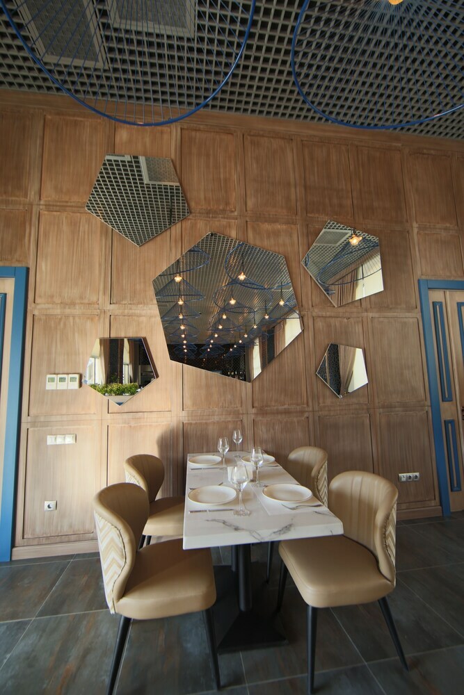 Saat Meydani Hotel