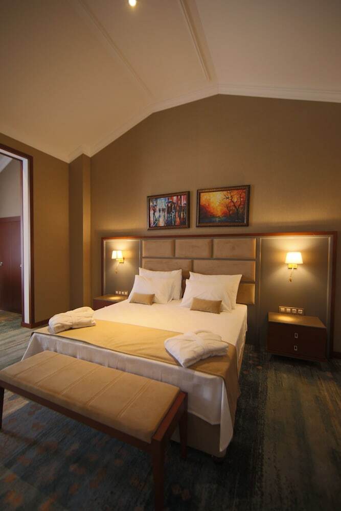 Saat Meydani Hotel