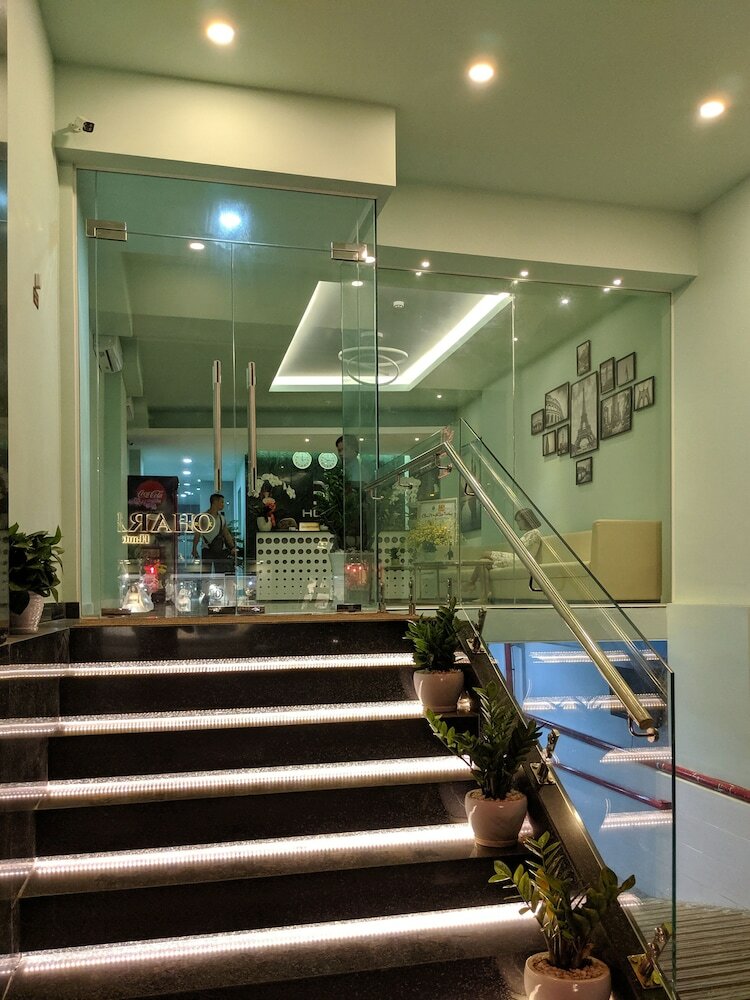 The Six Hotel