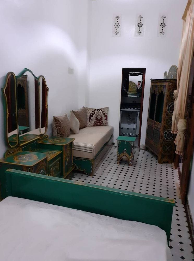 Hostal Hostel El Blida