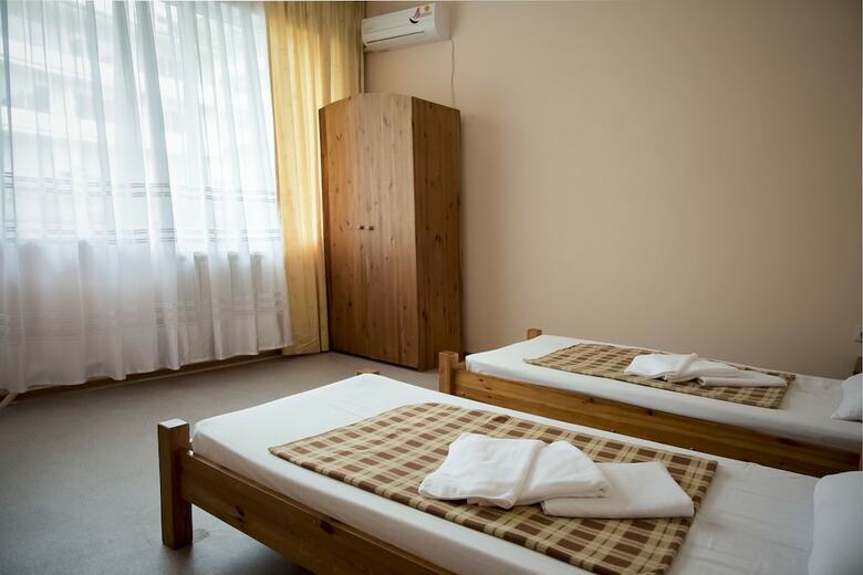 Akatsiya Hotel