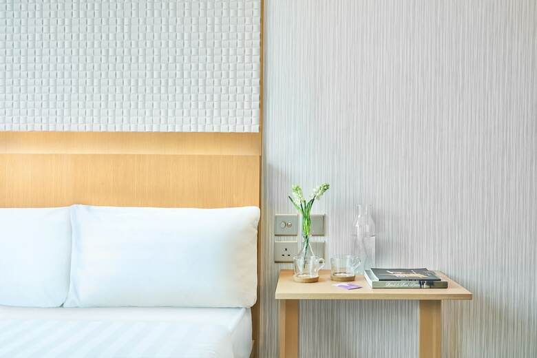 Minimal Hotel Midtown