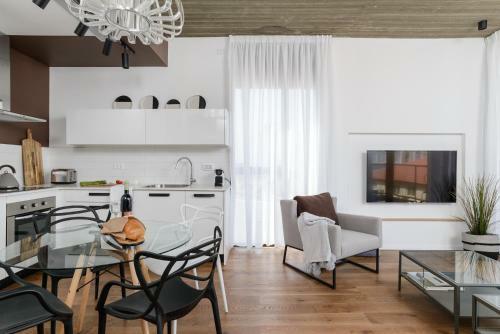 Ctlv Rambam Residence