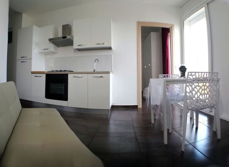 Apartamento Europa 41