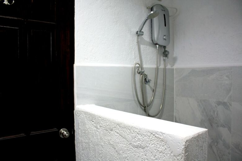 Hotel Sentro Suites Siargao