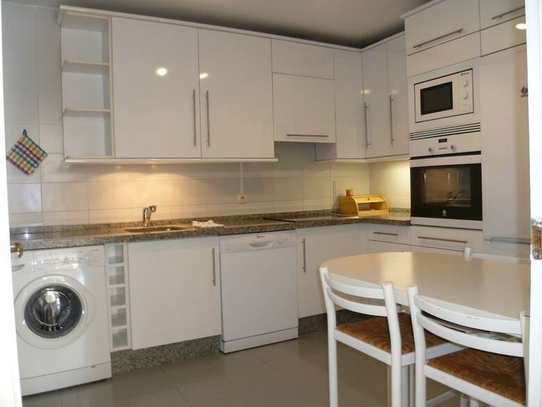Apartment 50 Meters To Sporty Beach
