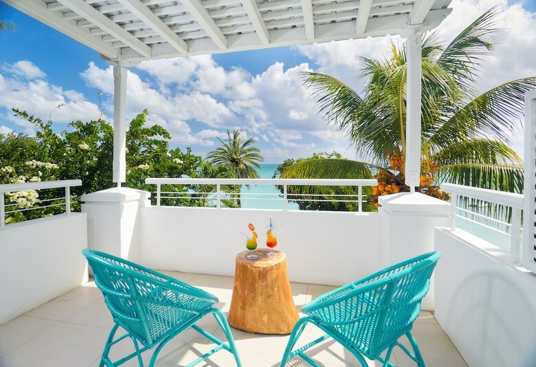 Le Beachclub Serviced Apartments And Villas