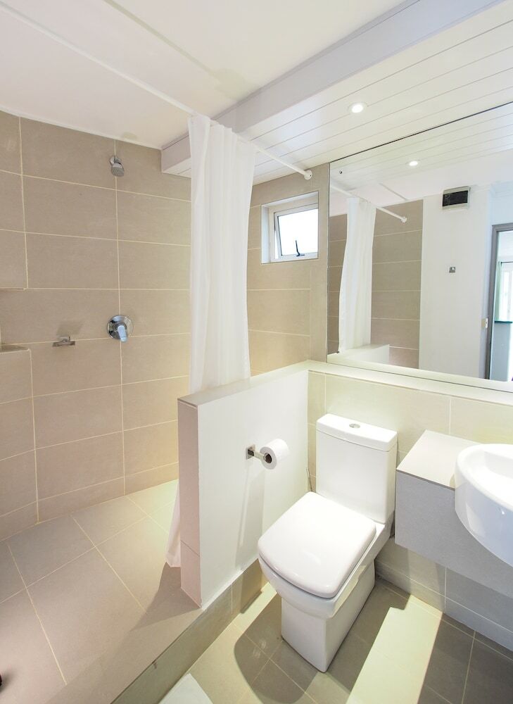 Le Beachclub Serviced Apartments And Villas