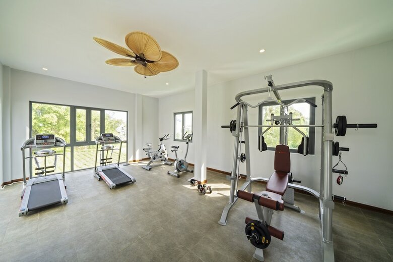 Eco Lux Riverside Hotel