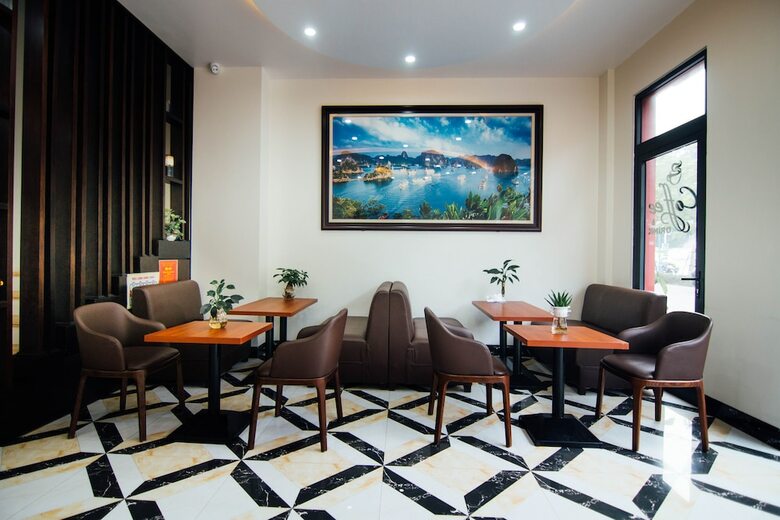 Hoang Long Hotel