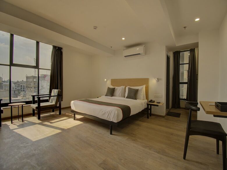 Oyo Townhouse 170 Shagun Hotel