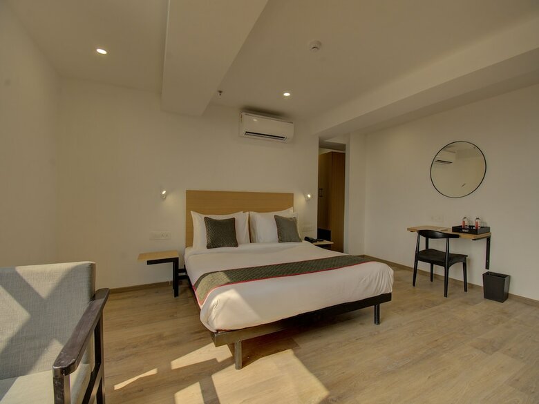 Oyo Townhouse 170 Shagun Hotel