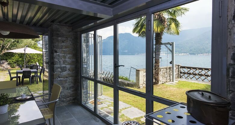 Altido Villa Caterina On The Lake - Parking