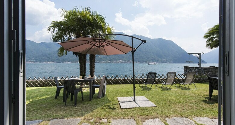 Altido Villa Caterina On The Lake - Parking
