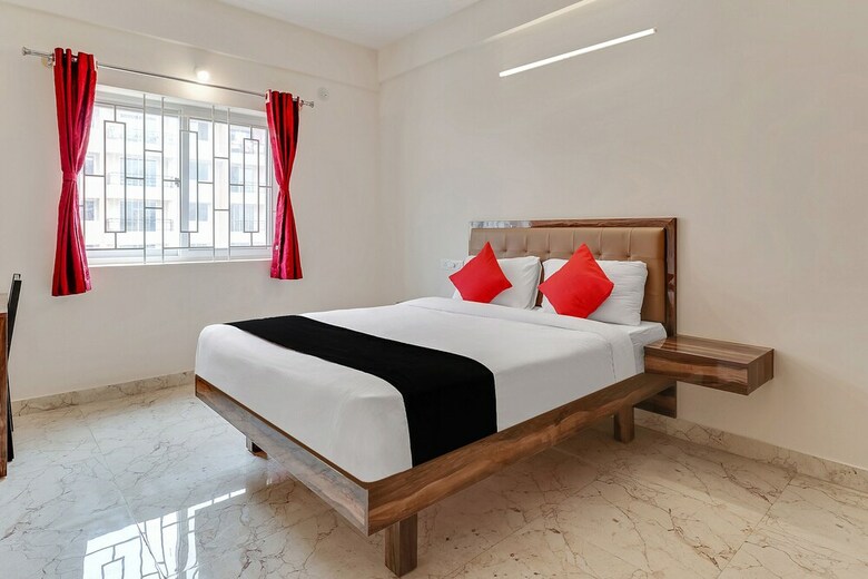 Hotel Capital O 46904 Surya Lotus