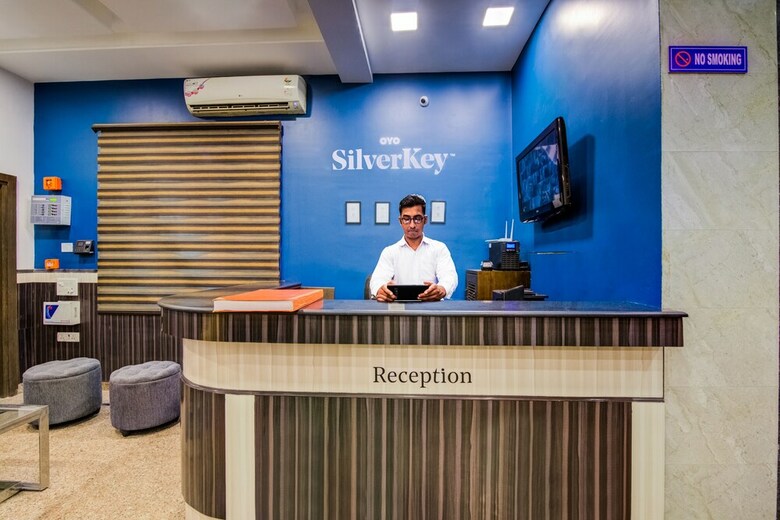 Hotel Silverkey Executive Stays 42891 Hira Palace