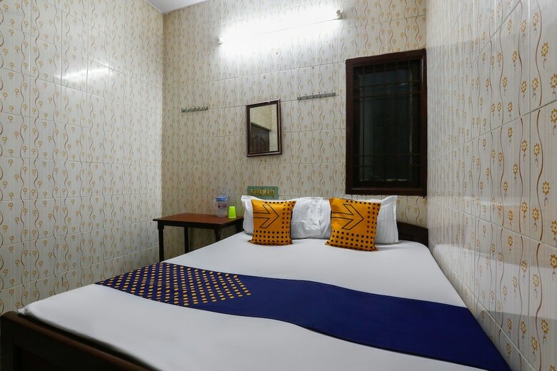 Hotel Spot On 49026 Ams Guest House