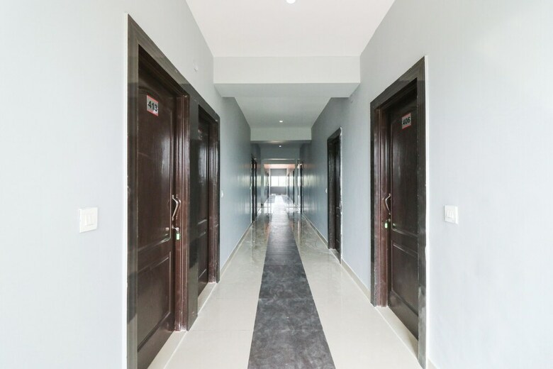 Hotel Oyo 49582 Jhanvi Yoga Dham