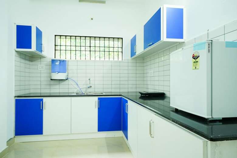 Hotel Oyo Home 39382 Vibrant Stay