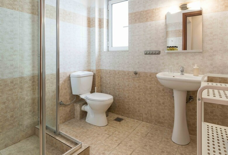 Apartamentos Isopolite�a Apt Pnyx Hill Building