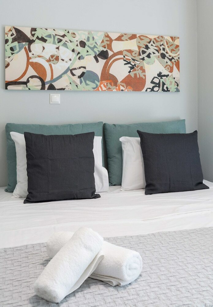 Apartamentos Isopolite�a Apt Pnyx Hill Building
