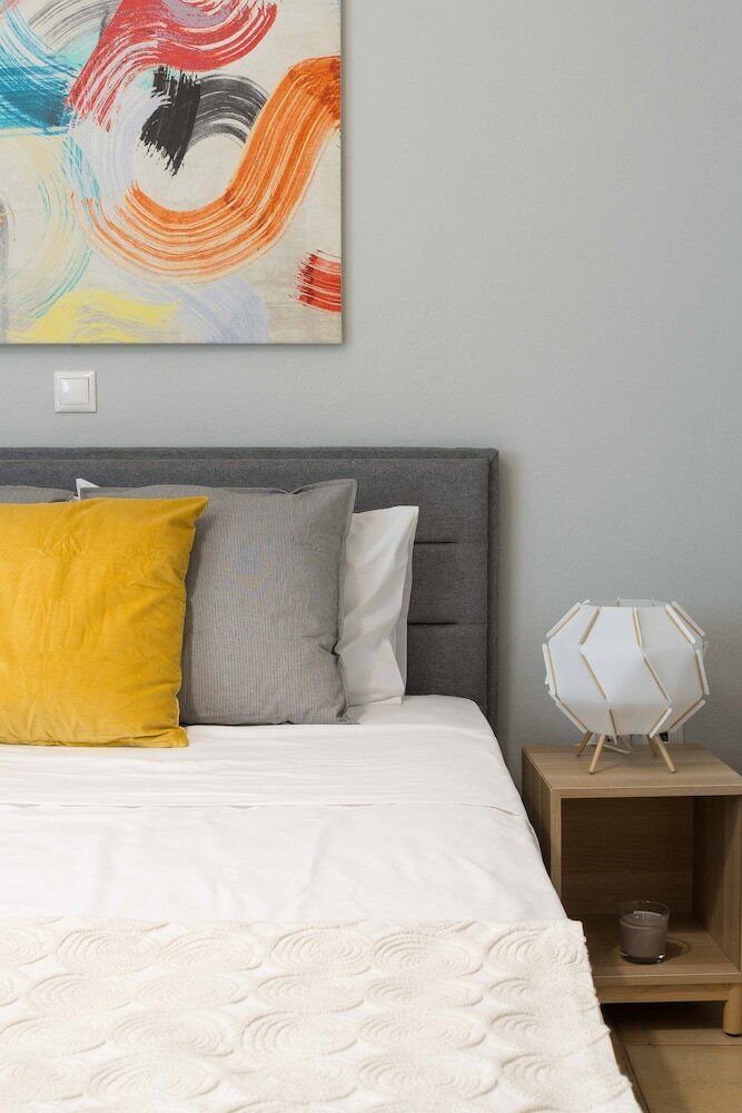 Apartamentos Isopolite�a Apt Pnyx Hill Building
