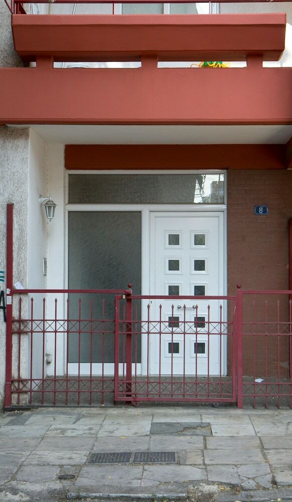 Apartamentos Isopolite�a Apt Pnyx Hill Building