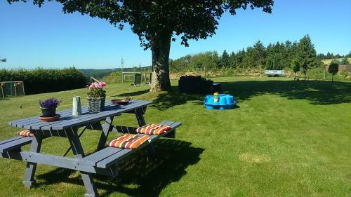 Hostal B&B All Seasons