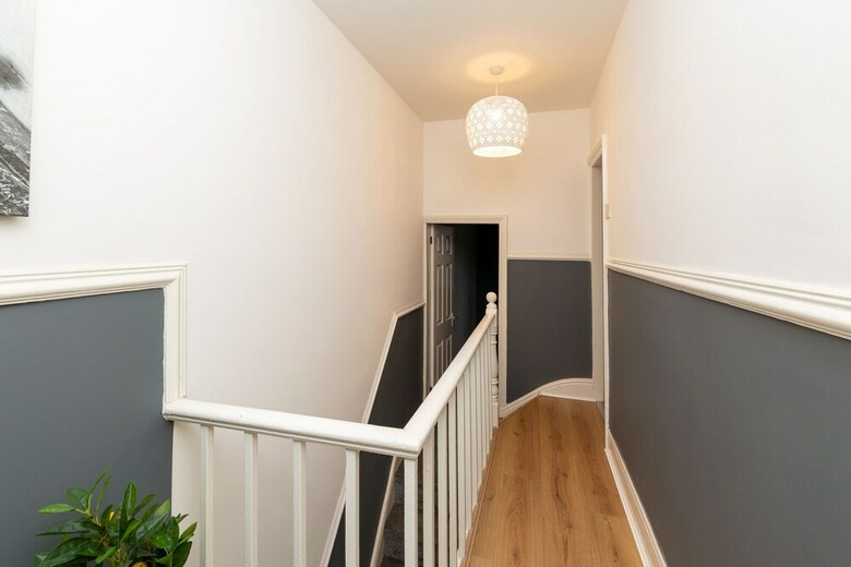 Lush Apartments 4 Bedroom House - Gilroy