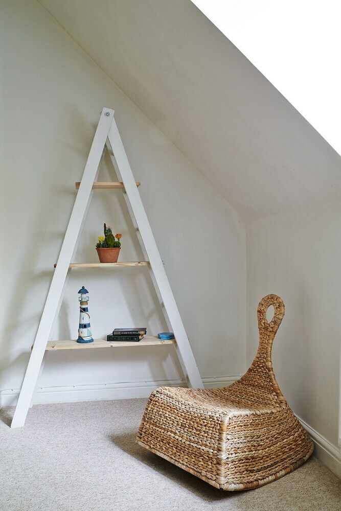 Boutique Balcony Apartment At Bodorgan Manor