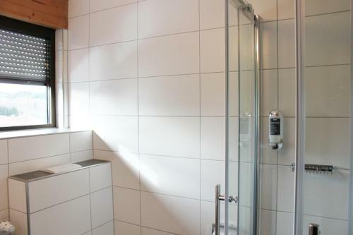 Hostal Gasthaus Und Pension Zur Linde