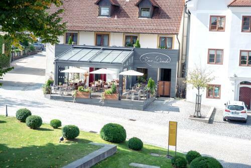 Hostal Gasthaus Und Pension Zur Linde