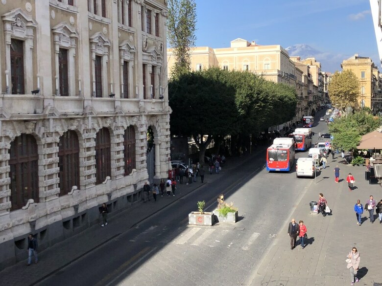 Bed & Breakfast Etnea Style Catania Luxury Rooms
