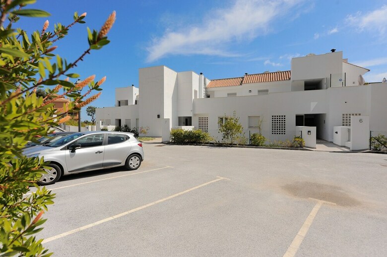 Apartamentos La Mairena Forest Heights Canovas
