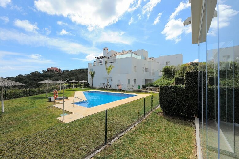Apartamentos La Mairena Forest Heights Canovas