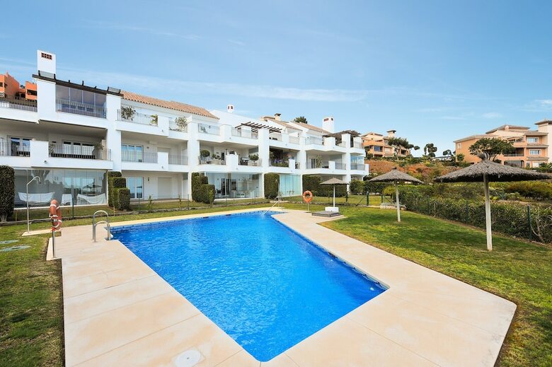 Apartamentos La Mairena Forest Heights Canovas