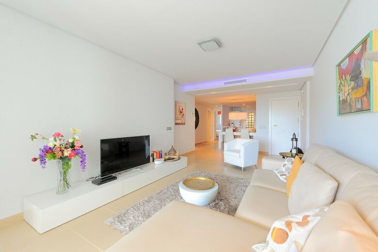 Apartamentos La Mairena Forest Heights Canovas