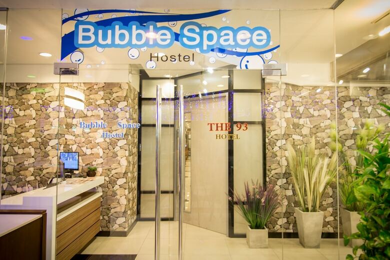 Hostal Bubble Space Hostel
