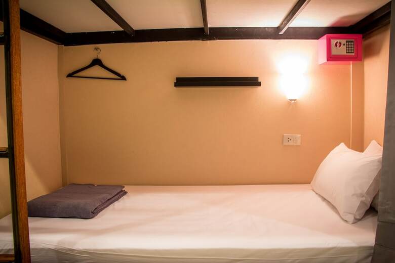Hostal Bubble Space Hostel