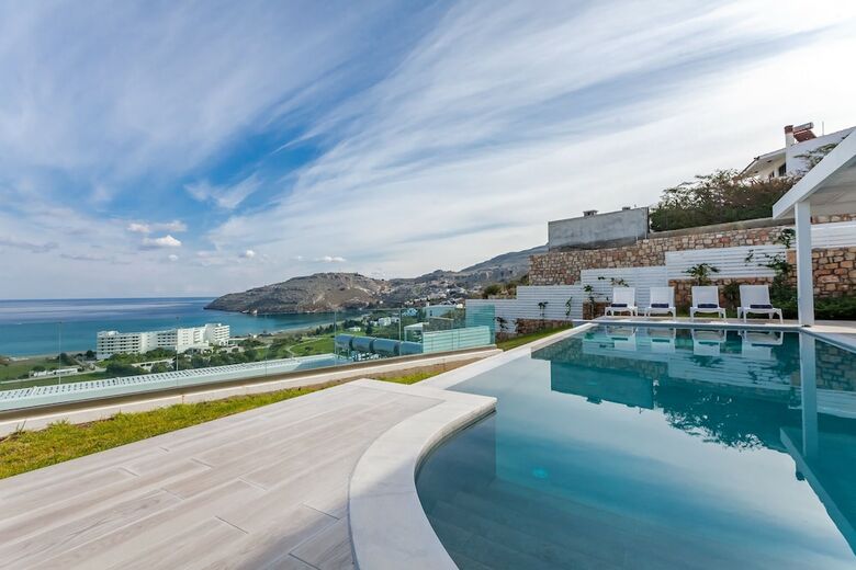 Villa Nissos