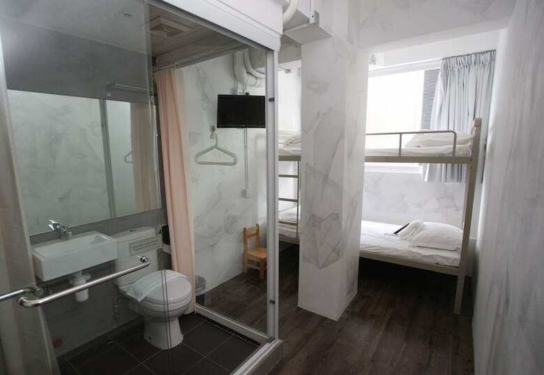 Hostal Hop Inn