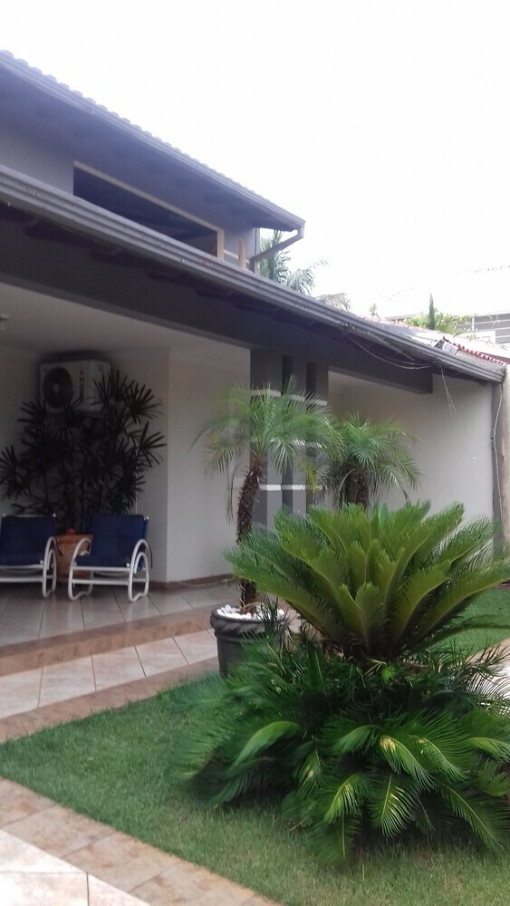Bed & Breakfast Casa Temporada Jardim Igua�u
