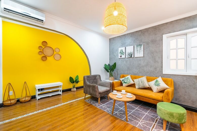 Aparthotel Chin Stays - Hotel And Apartment