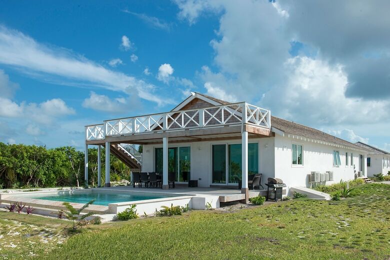 Villa Wild Orchid