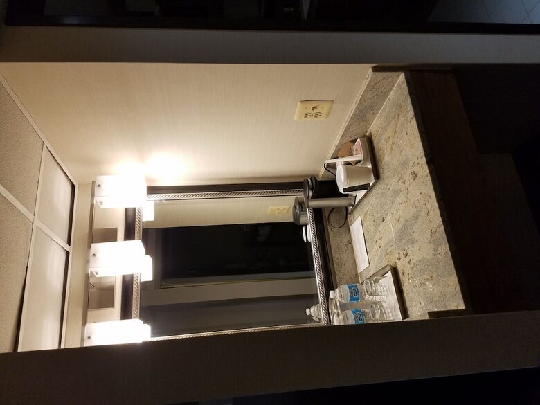 Radisson Hotel Detroit-farmington Hills