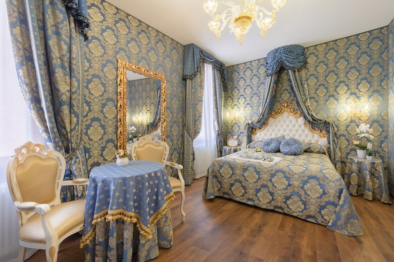 Hotel Canal View San Marco Luxury Rooms