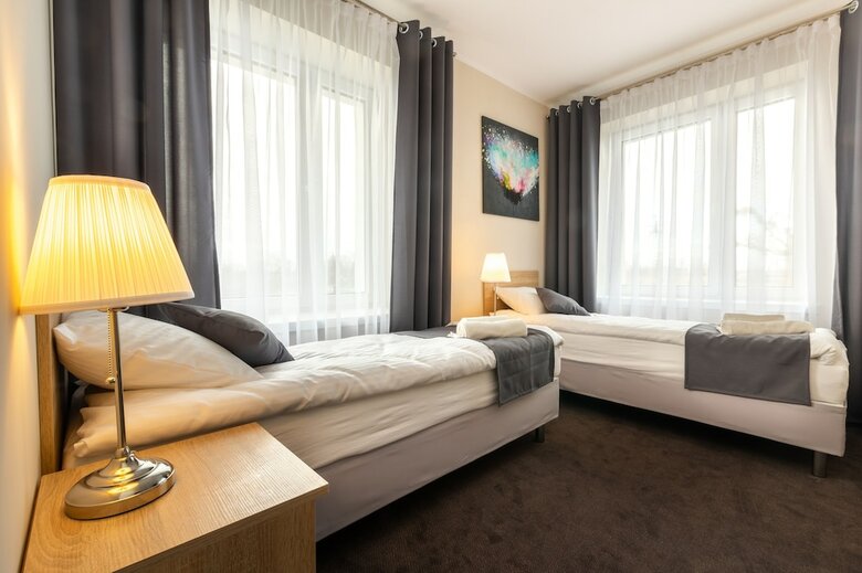 Hotel Astoria Fly