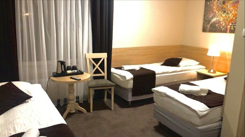 Hotel Astoria Fly